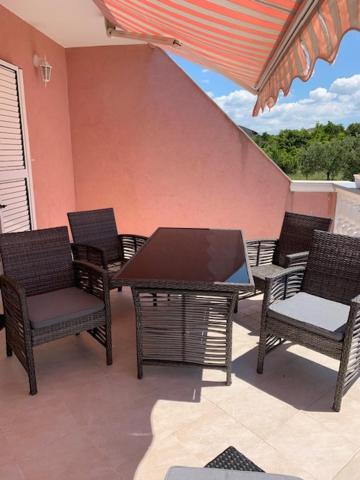 Apartment Mirni Kutak Šibenik Dış mekan fotoğraf